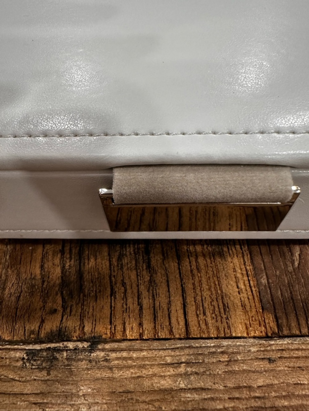 Lux Suede Jewelry and charm Organizer Box in white cream - Brand: - Picture 7 of 7